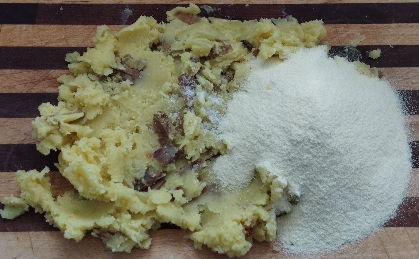 semola and potatoes