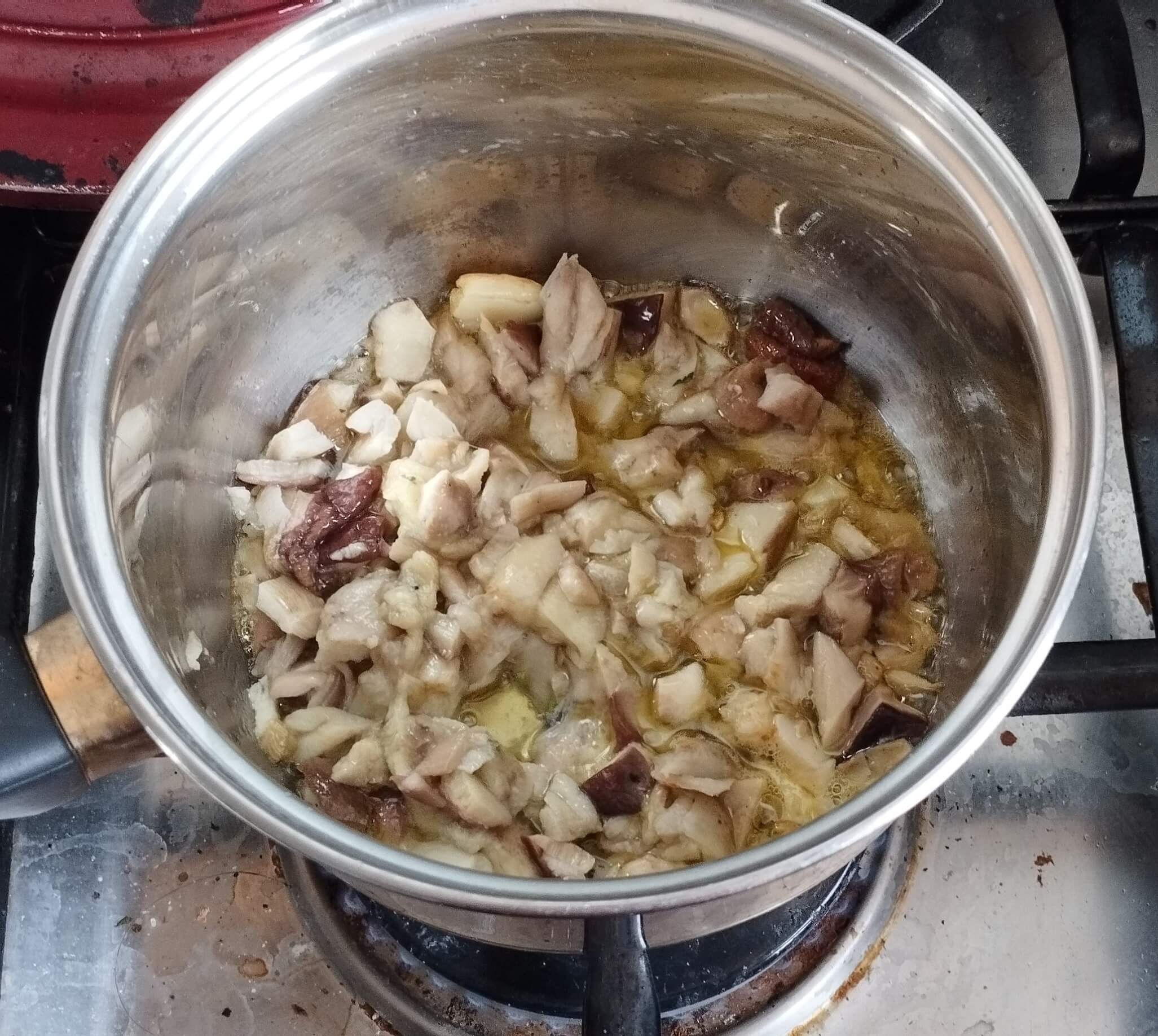 cook mushrooms